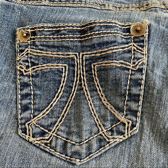 Seven7 Straight Leg Jeans - Picture 6 of 11